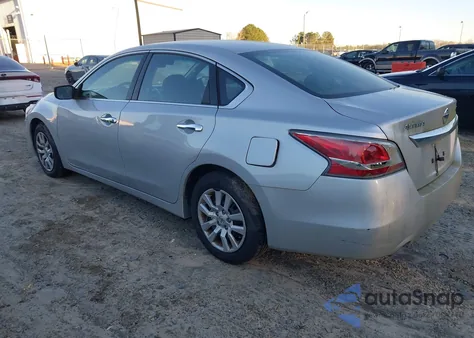 2015 Nissan Altima 2.5/2.5 S/2.5 Sl/2.5 Sv из США, поврежденный, VIN 1N4AL3AP5FC273246